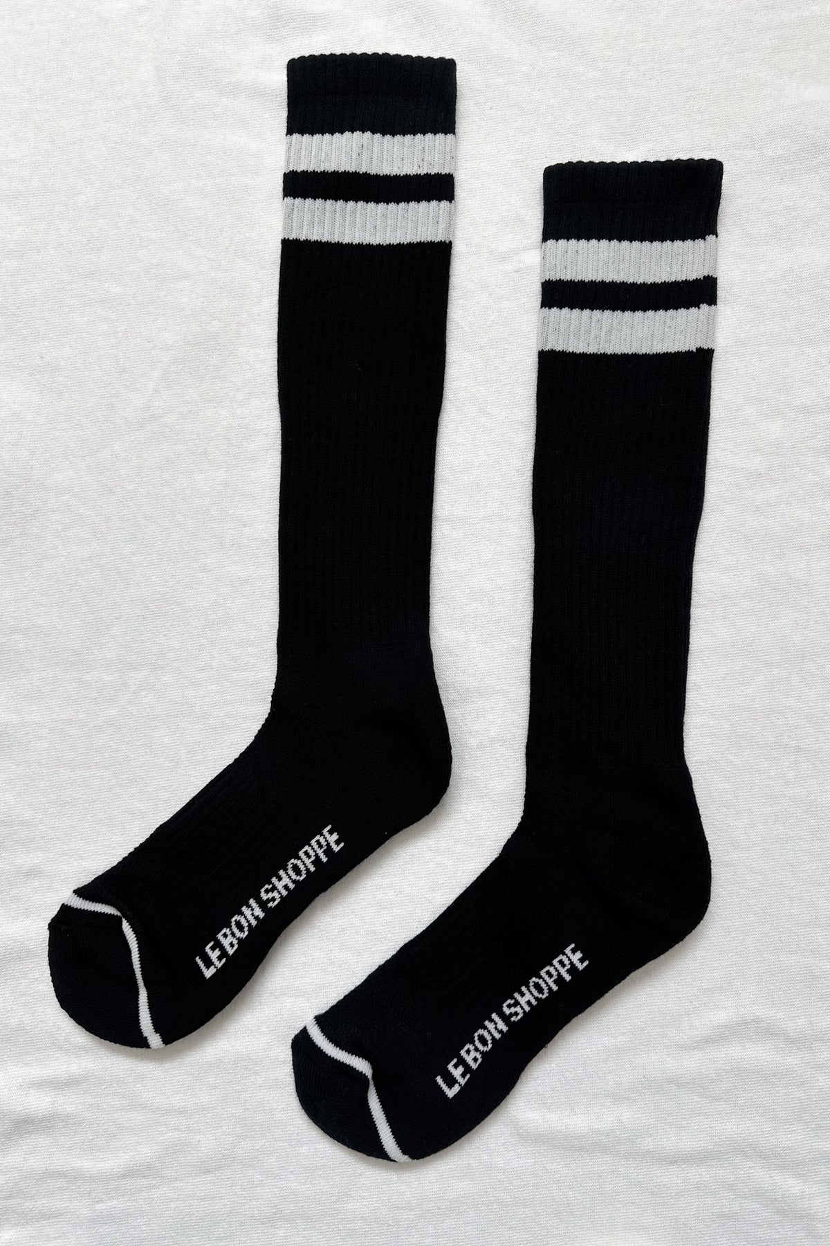 LE BON SHOPPE - Knee High Boyfriend Socks - Black