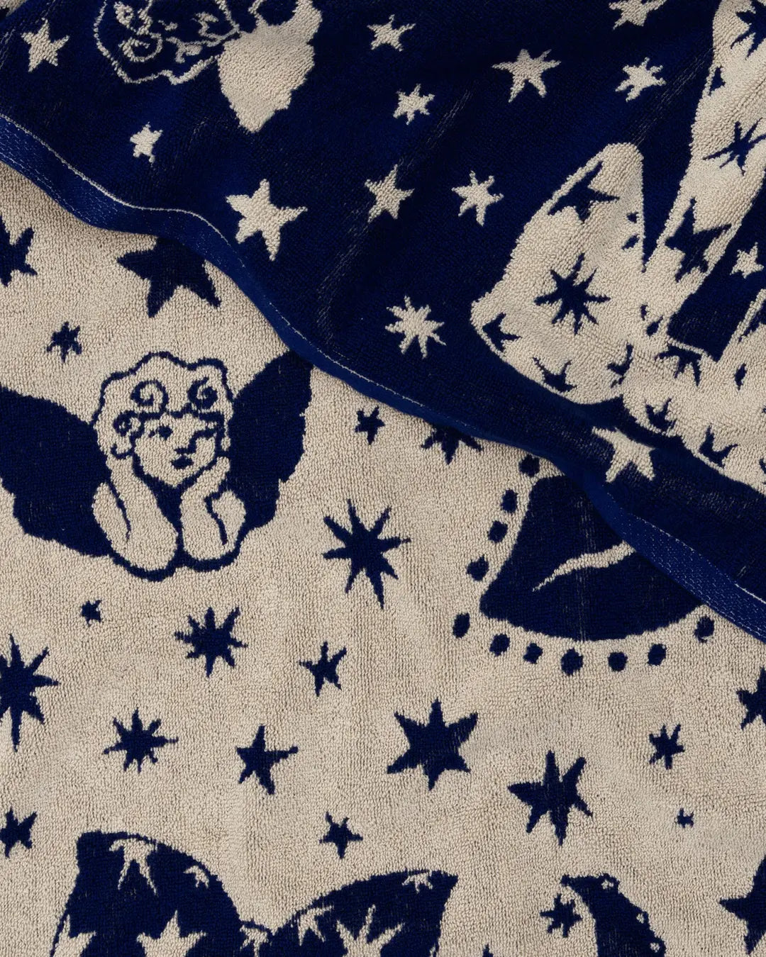 BAGGU Bath Towel - Cherub Bows