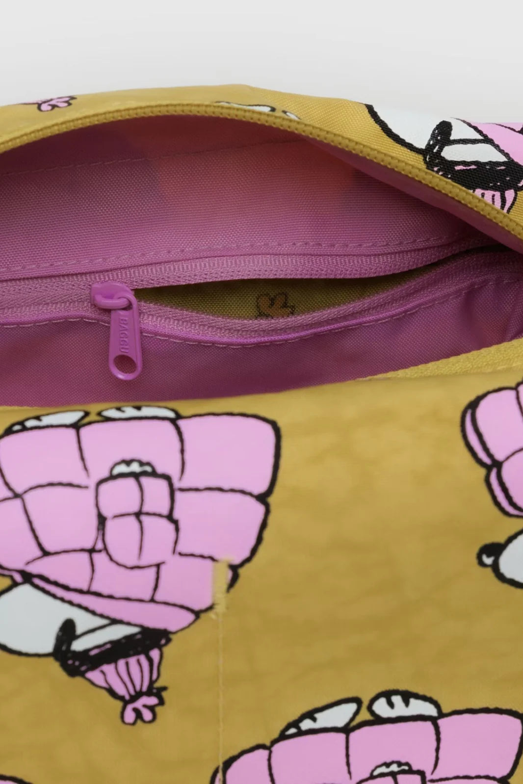 BAGGU Dopp kit- Puffer Snoopy Pink