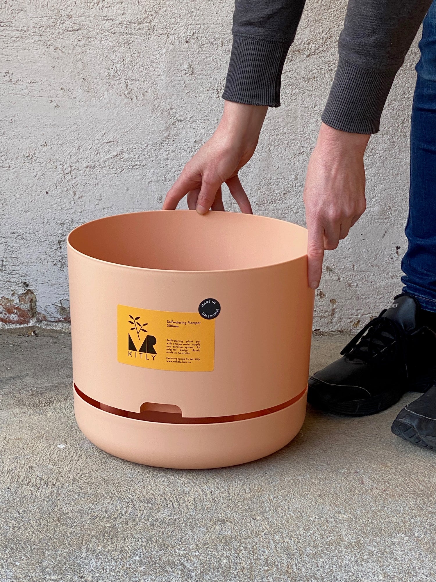 MR KITLY x Decor Selfwatering Plant Pot 300mm