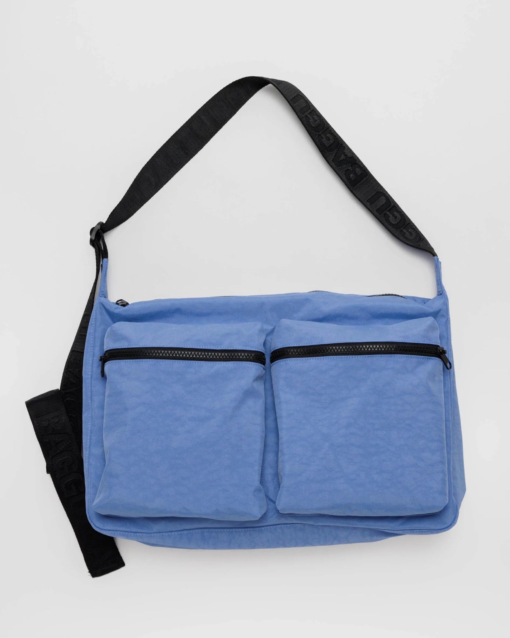 BAGGU Large Cargo Crossbody - Pansy Blue