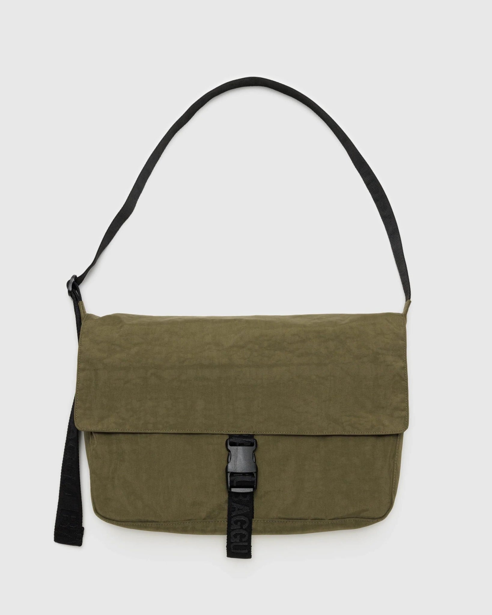 BAGGU Nylon Messenger Bag - Seaweed