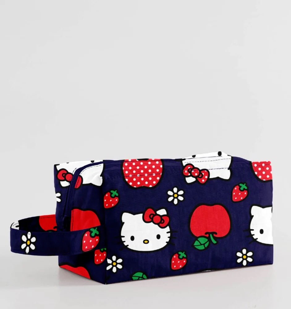 BAGGU X Sanrio Dopp Kit - Hello Kitty Apple