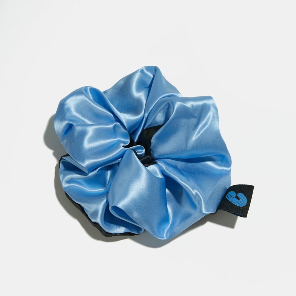 CHUNKS Large Silk Scrunchie In Black + Blue