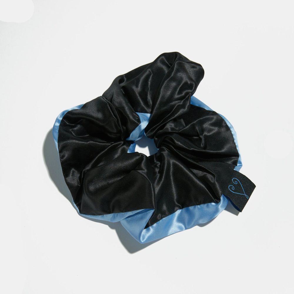 CHUNKS Large Silk Scrunchie In Black + Blue