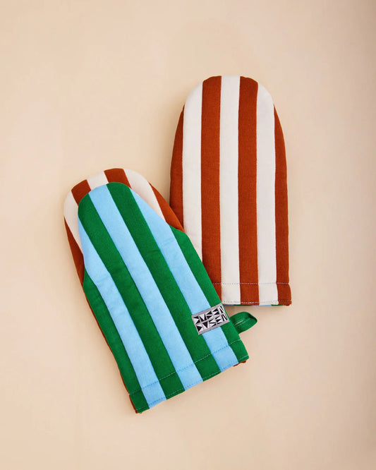 Dusen DusenDUSEN DUSEN Stripe Oven Mitt | BroccoliPreston Apothecary