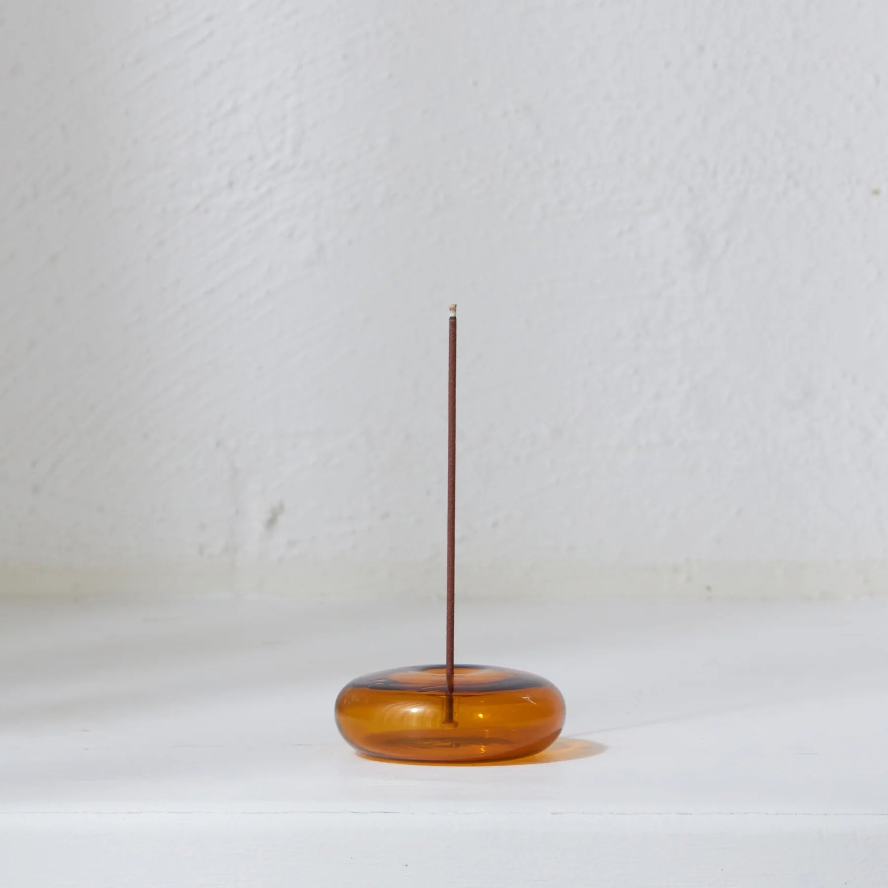 GENTLE HABITS Glass Vessel Incense Holder - Amber