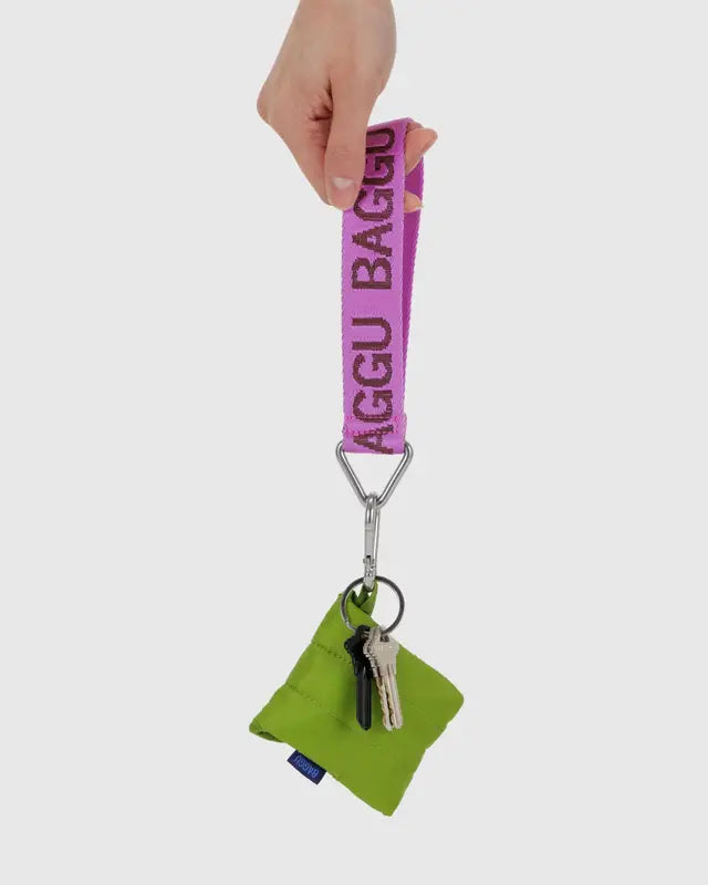 BAGGU - Logo Keychain - Pink