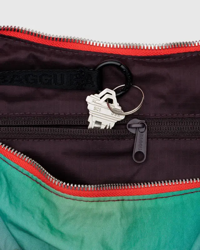 BAGGU - Medium Nylon Crescent Bag - Rain - Julia Heuer