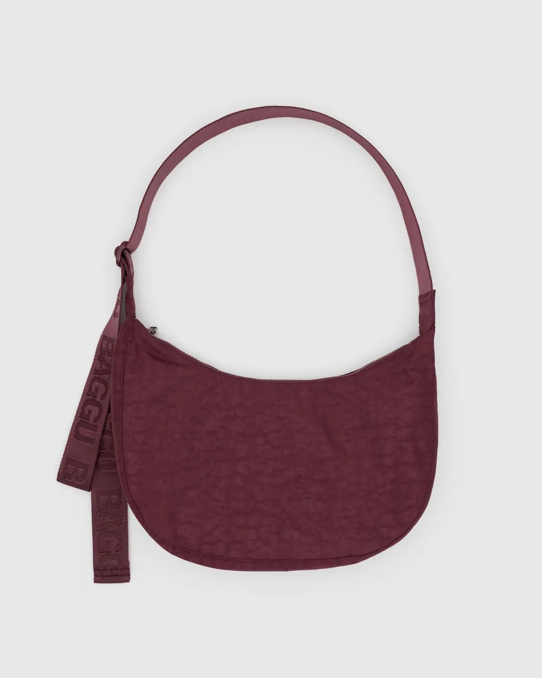 BAGGU | Medium Nylon Crescent - Mahogany