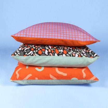 WINNIE & OSLOWINNIE & OSLO Throw Cushion in Pop Check with InsertPreston Apothecary